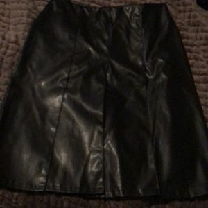Black faux leather pleated skirt